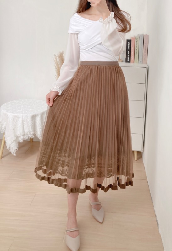 層次蕾絲綑邊紗裙