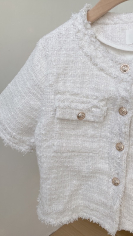 小香風玫瑰金鈕磨邊外套