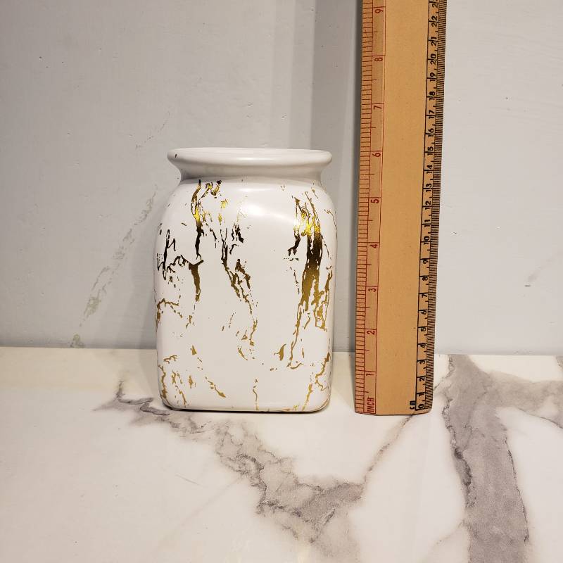 (TPM-696) Vase NC 25-7