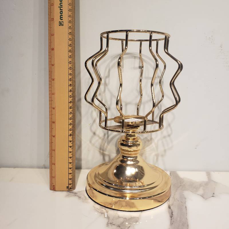 (TPM-671) Golden Medium Candle Stand