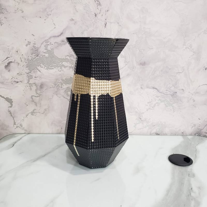 (TPM-734) Vase NC 4-19