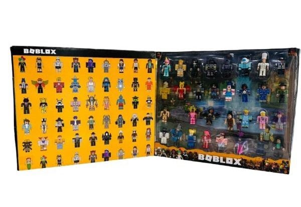 (23051) 5Cm Roblox Figure W/B Flat Packing
