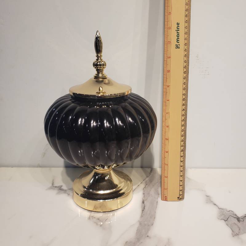 (TPM-673) Black & Rose Gold Jar L