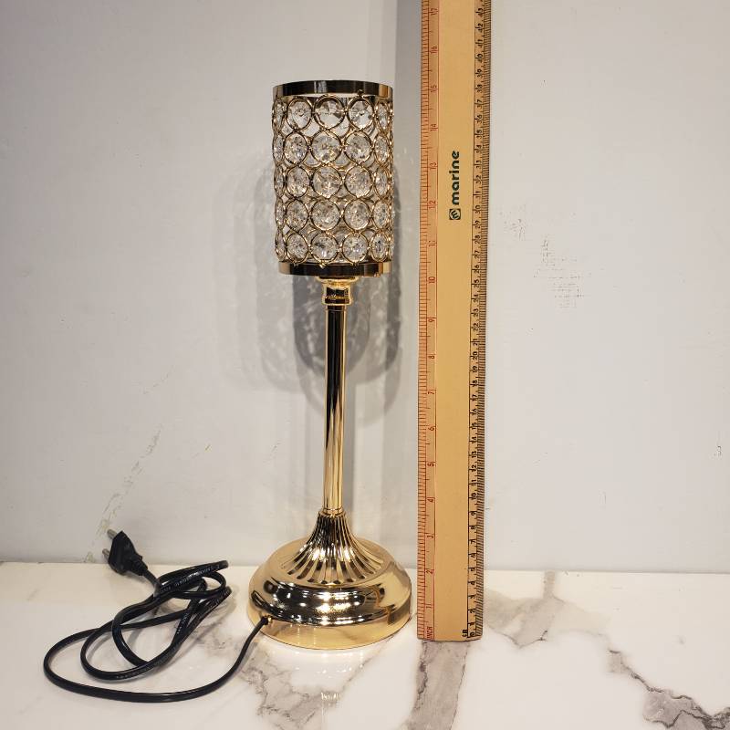 (TPM-796) Golden lamp