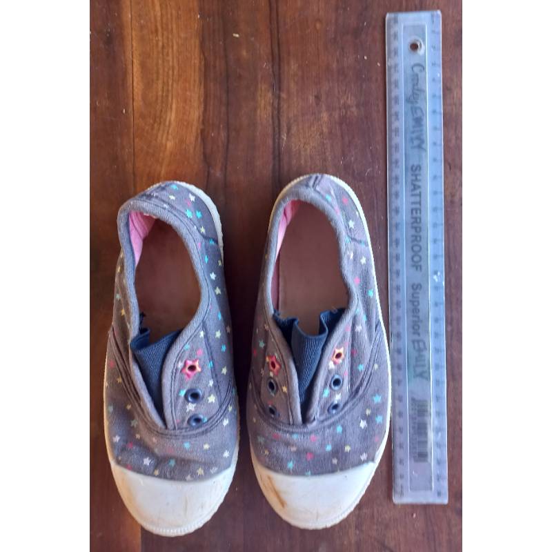 Shoes 995