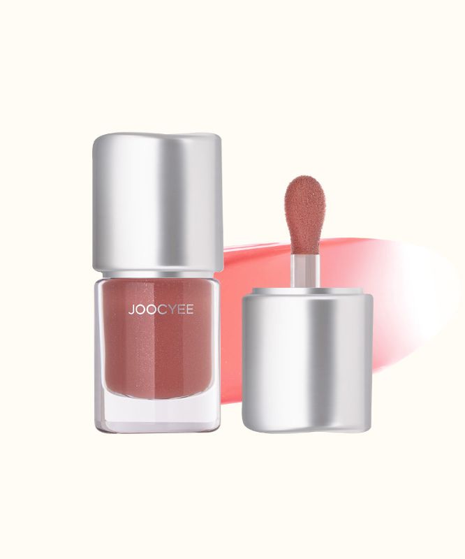 AURA Luminous Lip Gloss