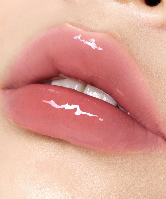 AURA Luminous Lip Gloss