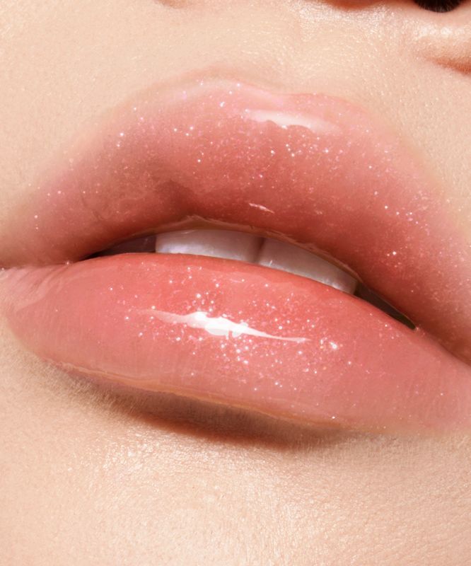 AURA Luminous Lip Gloss
