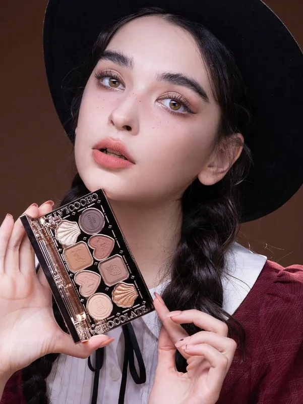 Flower Knows Eight Color Eyeshadow Palette Chocolate Wonder Shop