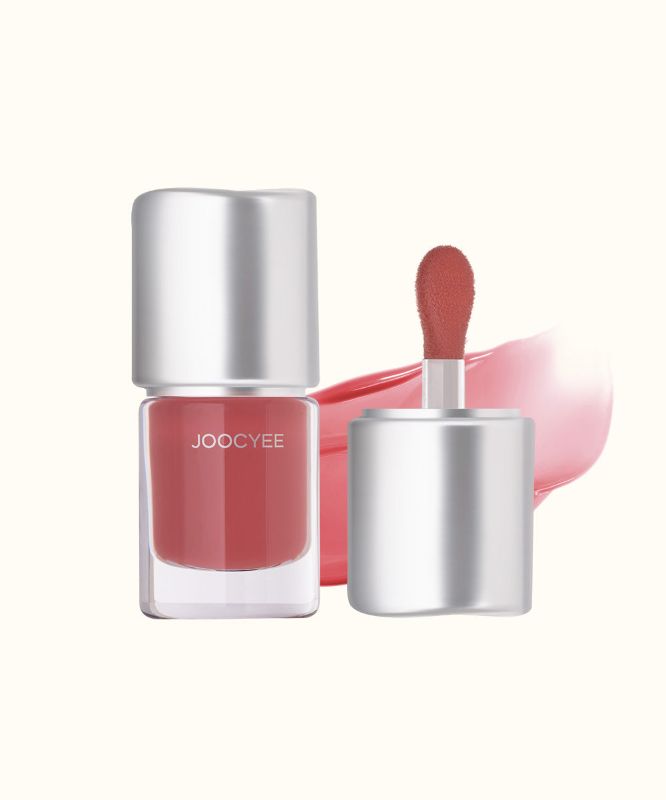 AURA Luminous Lip Gloss
