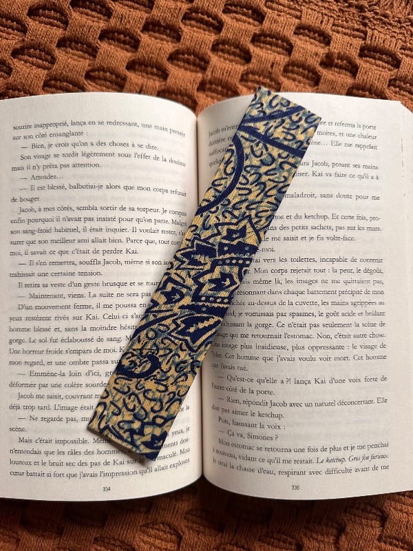 Marque page artisanal aux motifs bantou