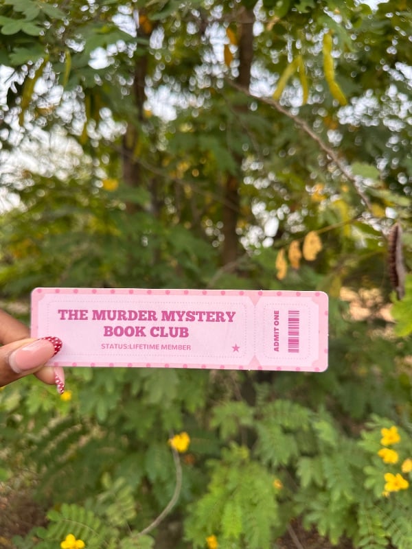 Marque page : the murder mystery club
