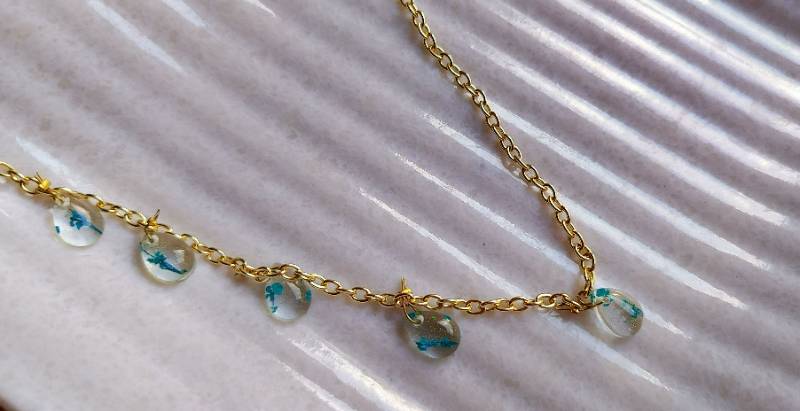 Anne's Lace Droplets