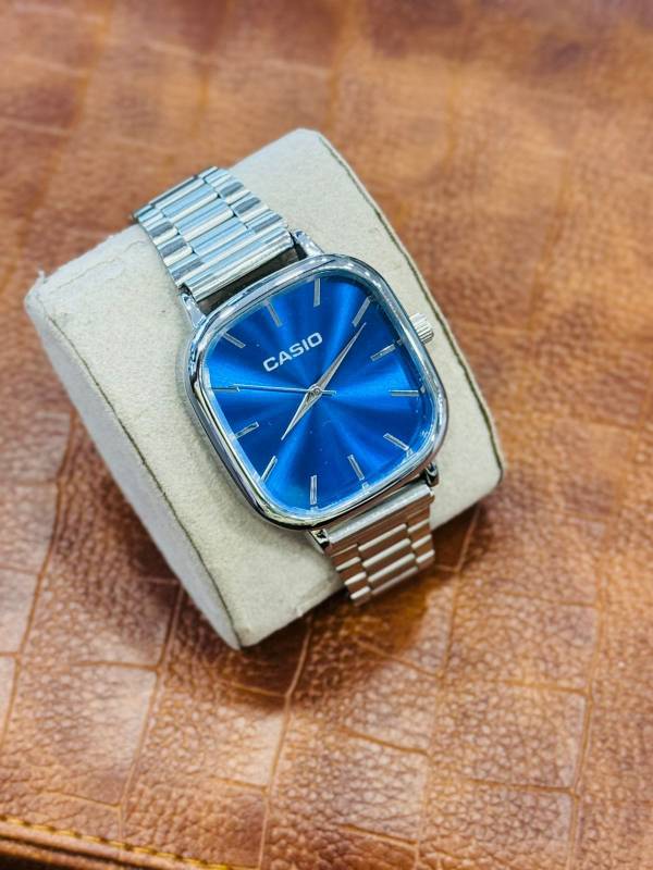 CASIO – Timeless style, unbeatable price.