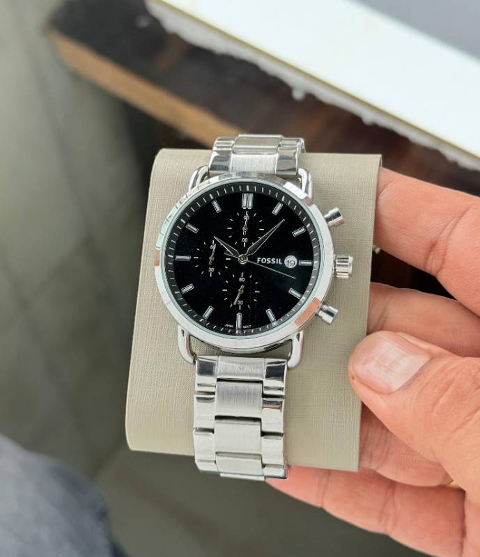 Fossil Commuter β Premium Chronograph for Everyday Class