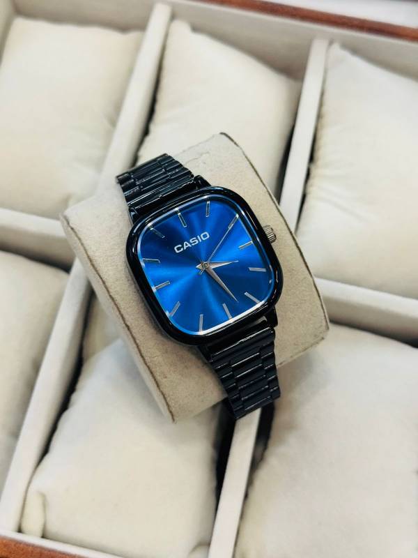CASIO – Timeless style, unbeatable price.