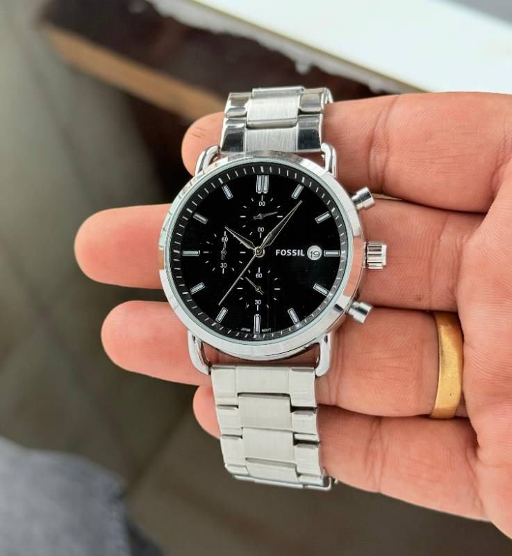 Fossil Commuter – Premium Chronograph for Everyday Class