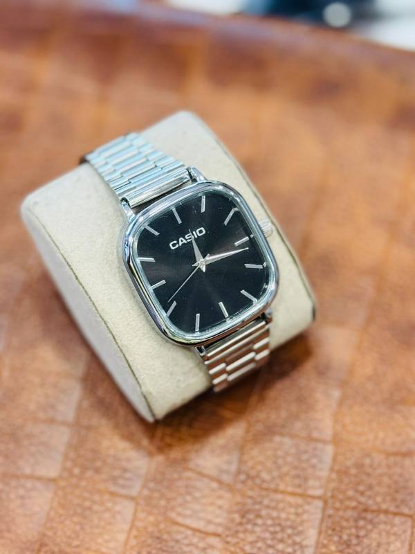 CASIO – Timeless style, unbeatable price.