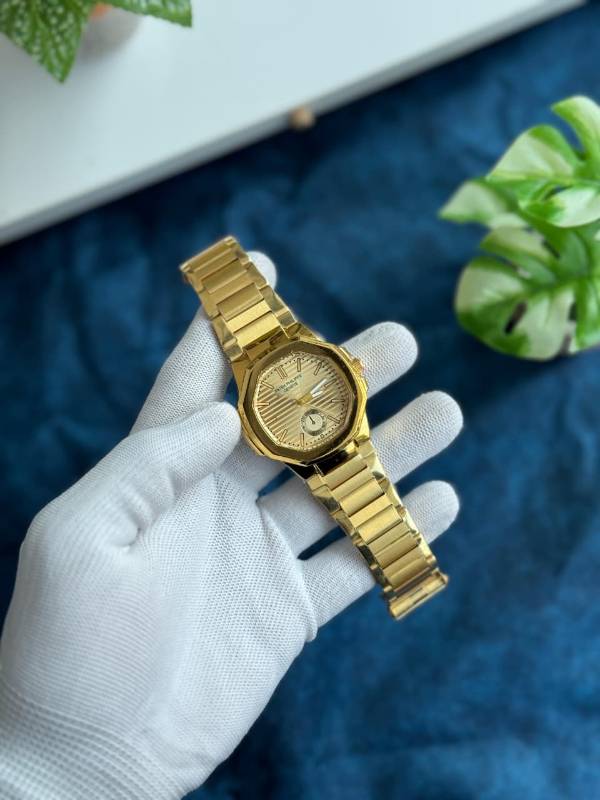 Patek Philippe – Iconic elegance, now for everyone.