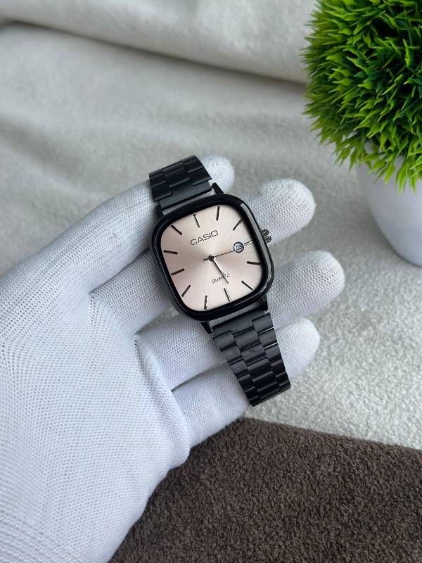 CASIO – Iconic Style, Everyday Comfort.