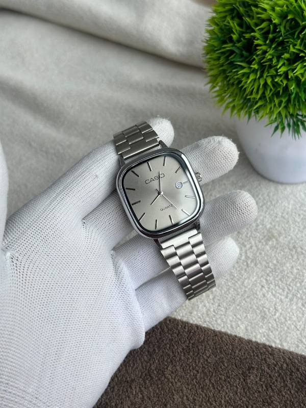 CASIO – Iconic Style, Everyday Comfort.