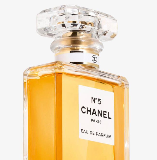 CHANEL 
N°5