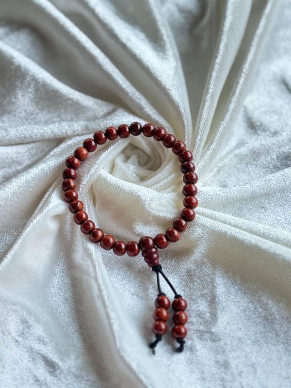 Red sandal bracelet(8mm)