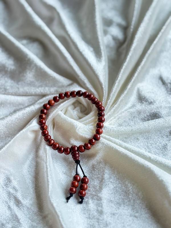 Red sandal bracelet(7mm)
