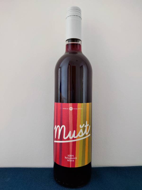 Mušt - červený