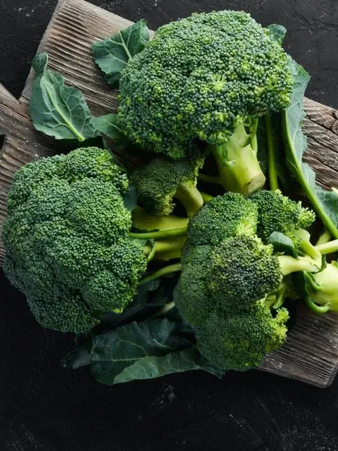 Broccoli (ப்ரோக்கோலி)