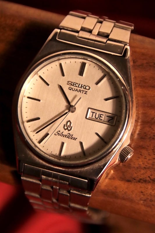 Seiko Silverwave In White Quartz Vintage Watch