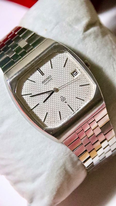 Seiko Geometric Waffle Quartz Vintage Watch