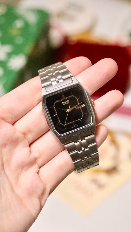 Seiko Black Geometric Dial Vintage Quartz Watch