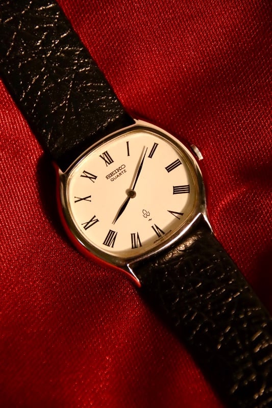 RARE Seiko Vintage Quartz Chariot - Classic Roman Dress Watch (Ref. 4130-5120)