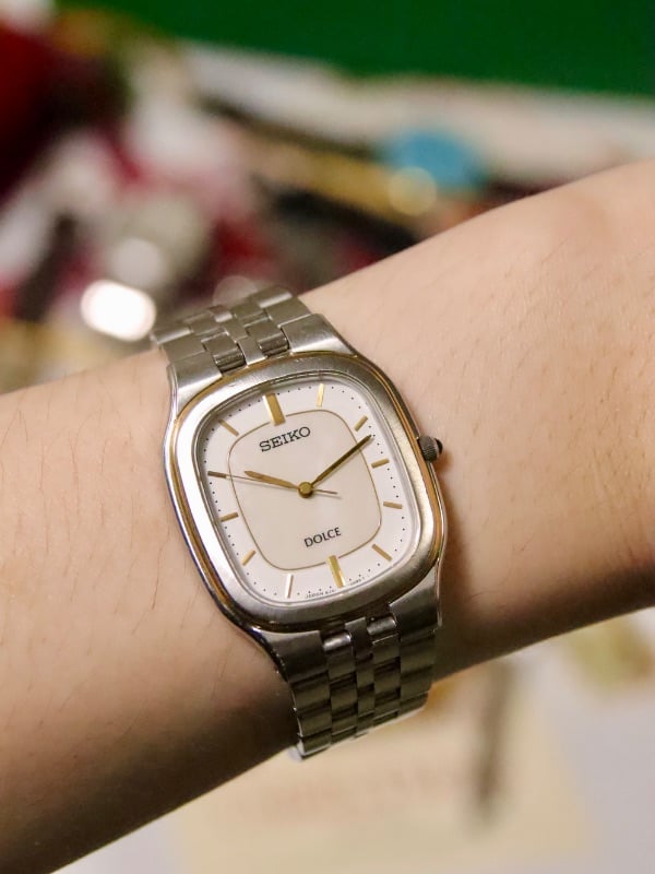 RARE Seiko Dolce Mother Of Pearl Quartz Vintage Watch