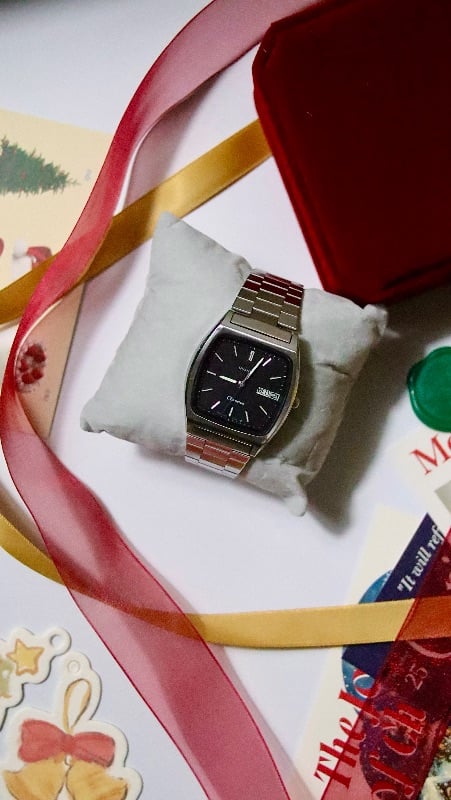 Seiko TV Shaped Chronos Quartz Vintage Watch In Black