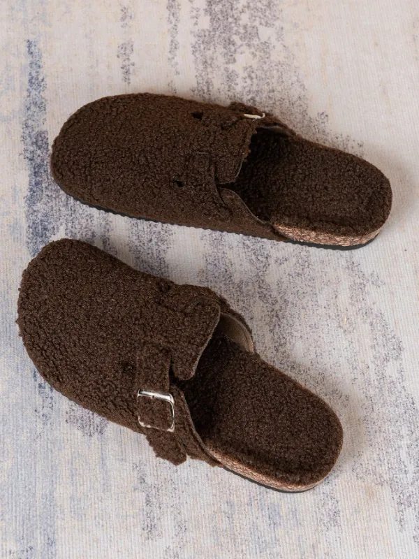Trendy Fashion Men's Vintage Slip-On Loafers - Casual Mules with Buckle Strap, Brown Soft Fleece