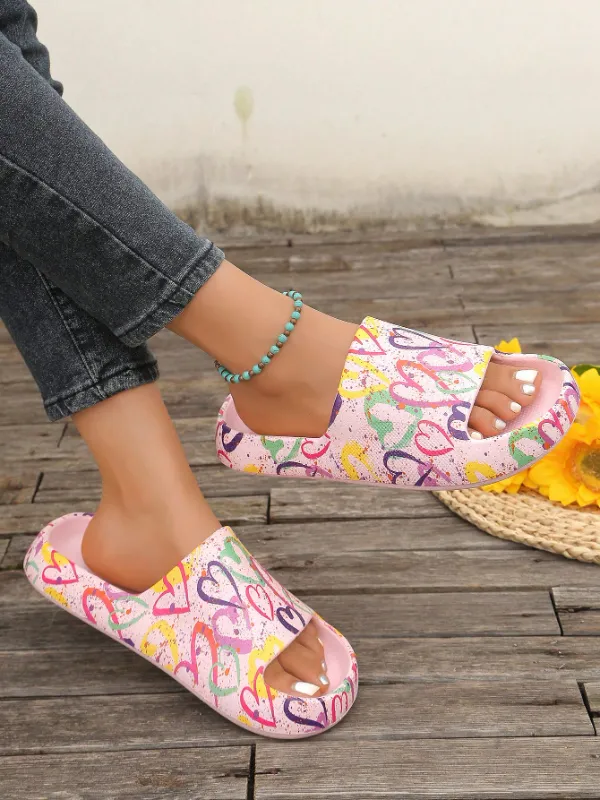 Women's Thick Sole Non-Slip Comfortably Soft and Cushy Outdoor Casual Slippers, Colourful Heart Graffiti Pattern