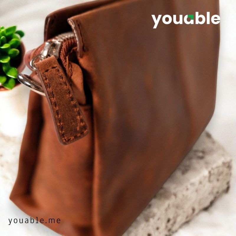 Embrace - the clutch