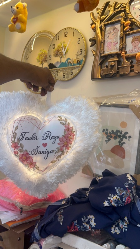 Led pillow with photo & name print Heart