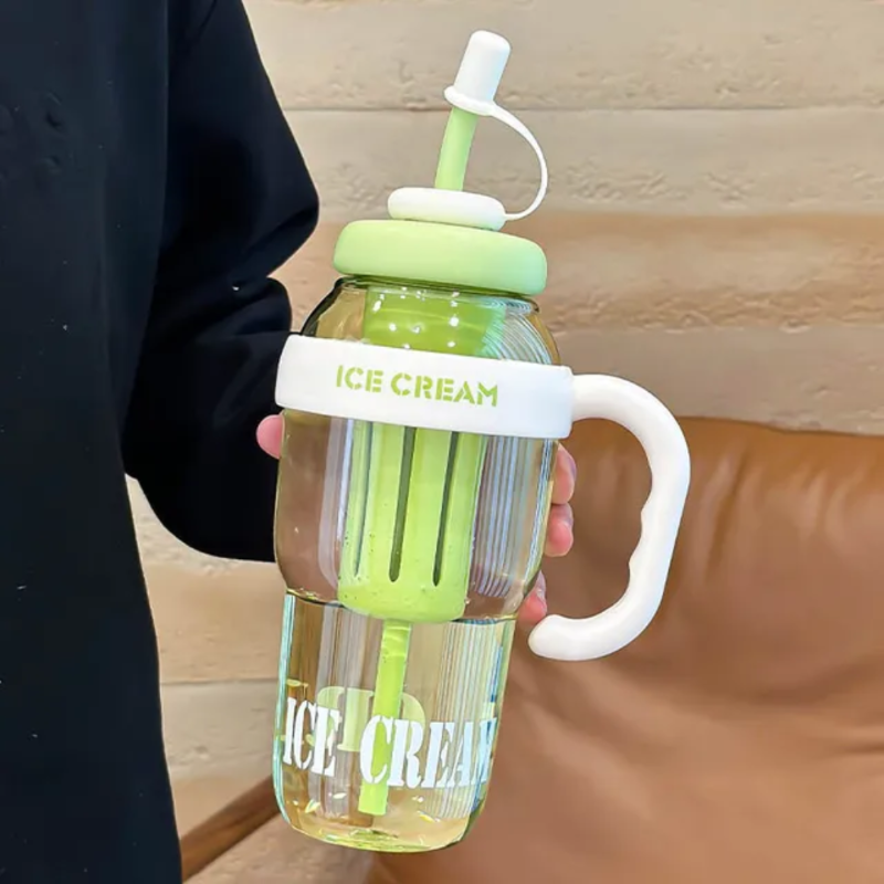 Gourde Tasse Kawaii "Ice Cream" avec Paille et Poignée – Vert Pastel