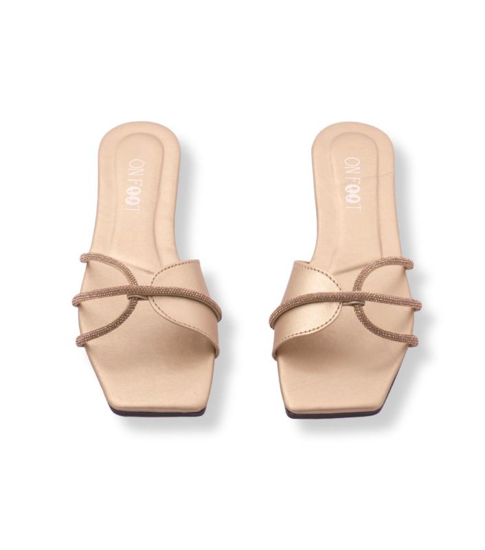 Women flat fancy footwear