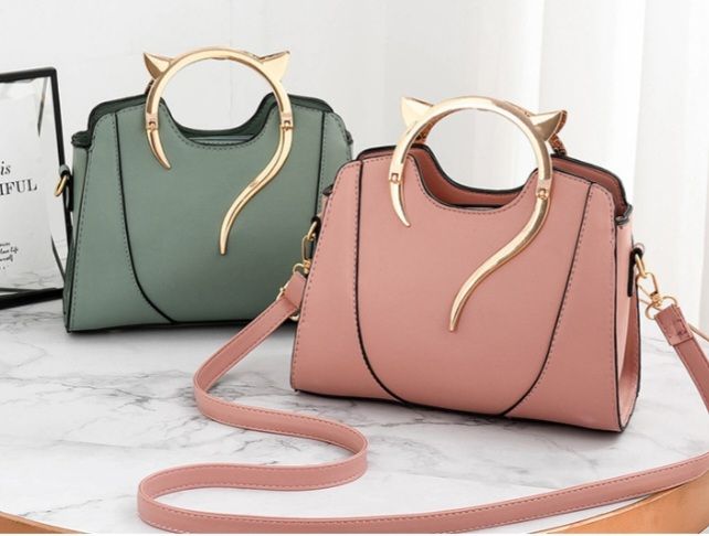 Ladies Trendy Slung Bag