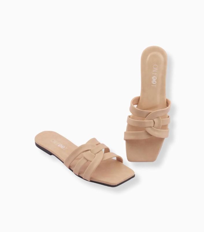 Women casual footwear