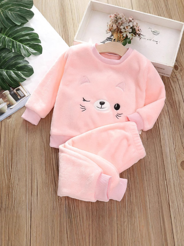 Girls Winter and Autumn Flannel pajamas Two Piece set